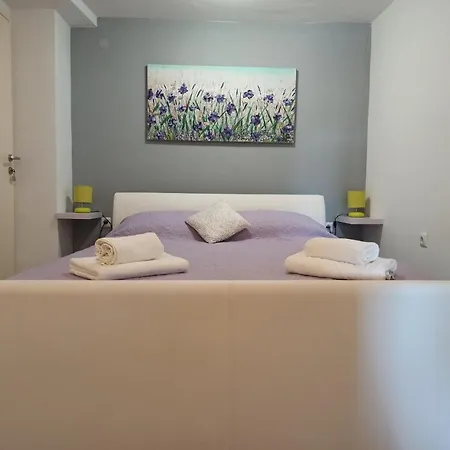 Appartement Poolincluded - Apartment Nola Zadar