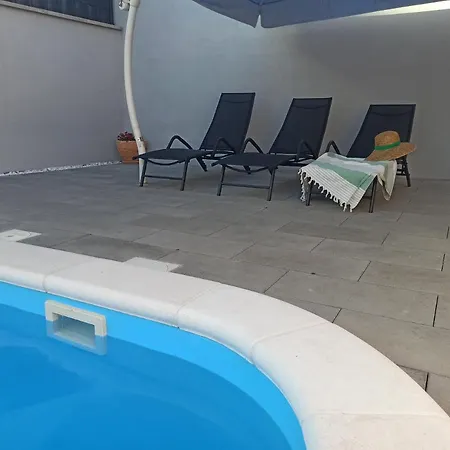 Appartement Poolincluded - Apartment Nola *